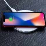 csm-tech-gifts-curve-wireless-charger-image-04