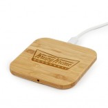 csm-tech-gifts-wooden-wireless-charger-image-01
