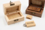csm-usb-stick-bundle-woodland-wooden-treasure-box-01